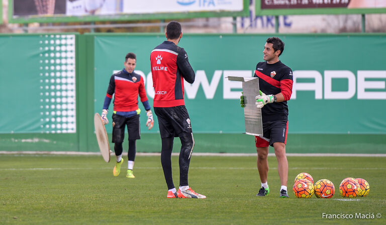 Read more about the article Vídeo Entrenamiento Elche C.F. 2015-16