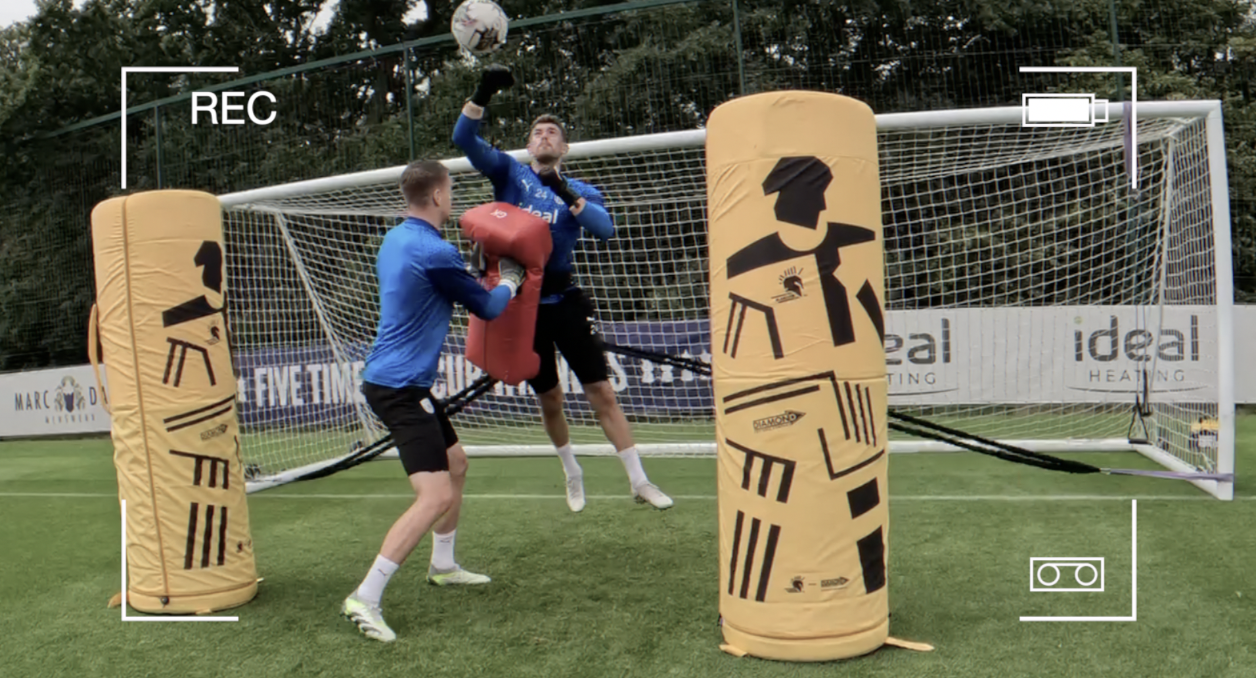 En este momento estás viendo Training Video Goalkeepers WBA!